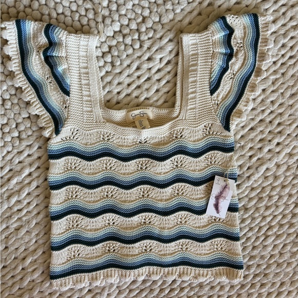 Jessica Simpson Tops - Summer Knit Top